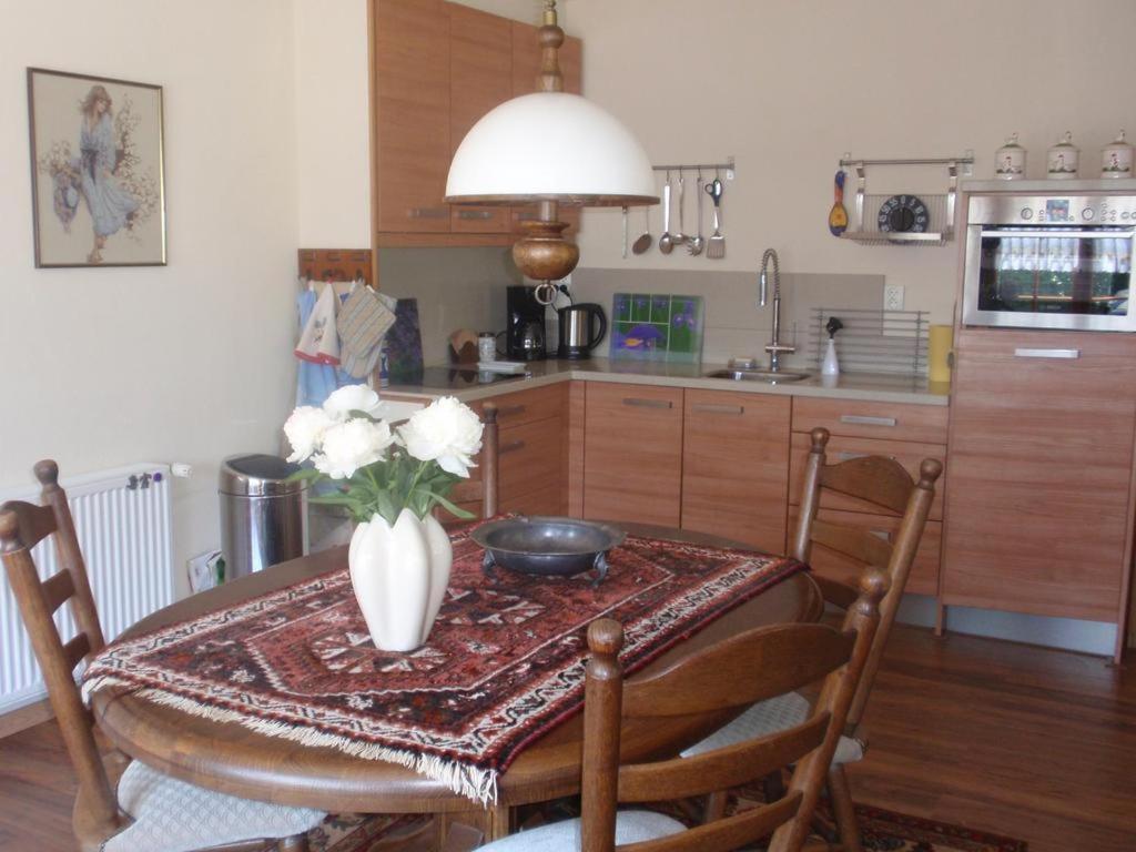Le gîte de Poulas Couffy Extérieur photo